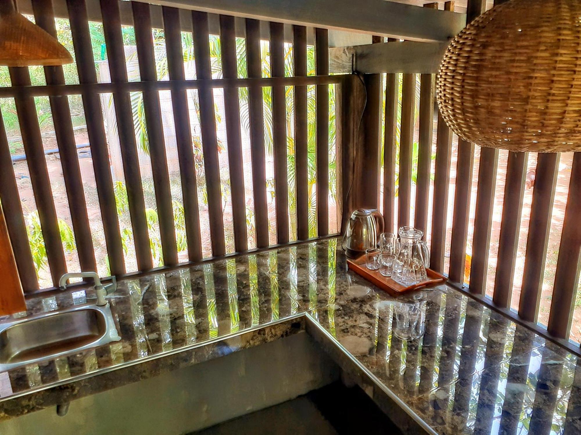 Neem Jay Beach Resort Tangalle Exterior foto